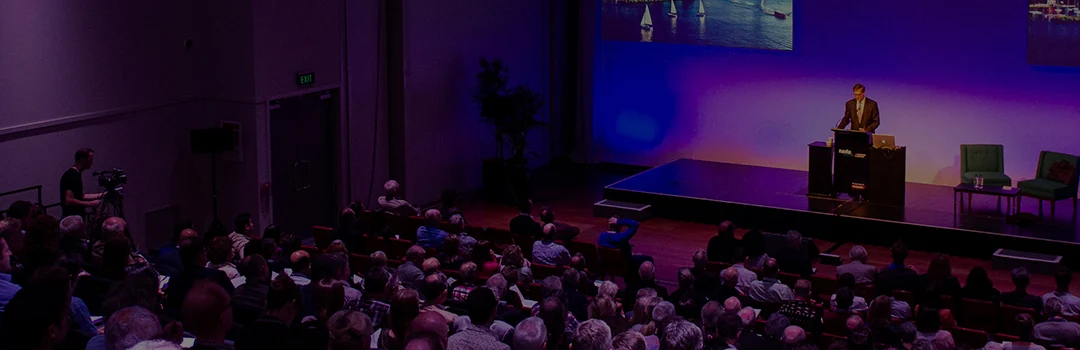 From Employee to Entrepreneur: How to Transition Without Burning Bridges